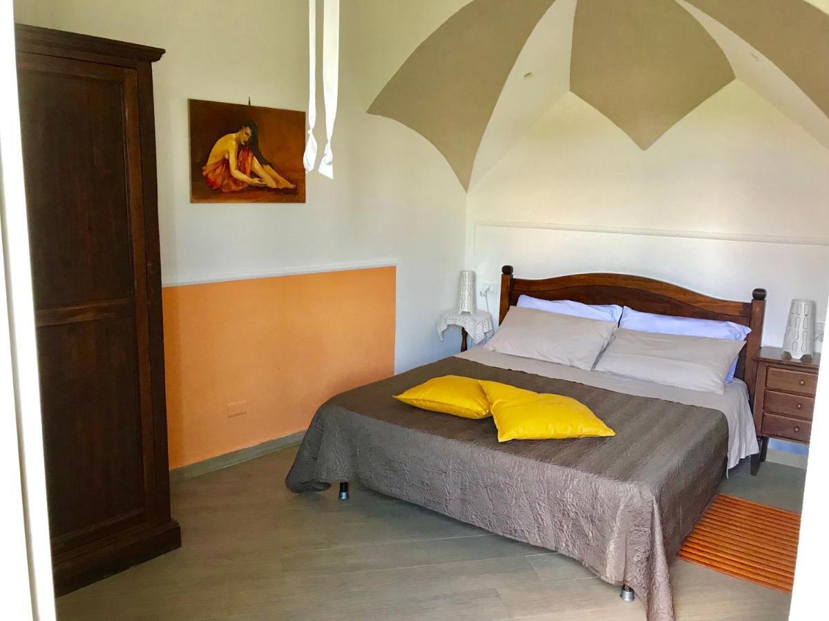Casette Sul Porto Ischia Exteriör bild
